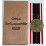 War Merit Medal with Issue Envelope, (original)