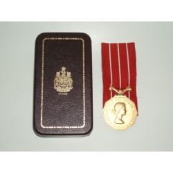 Canadian Decoration, ERII, (CPL MACKIE)