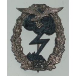 Luftwaffe Ground Assault Badge, "25".