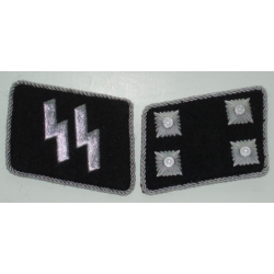 SS Sturmbannfuhrer Collar Tabs