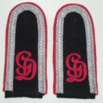 Army Artillery Unteroffizier "GD" Division Shoulder Boards
